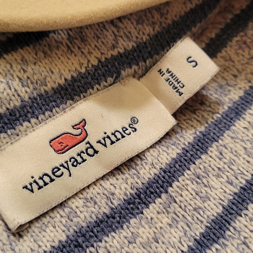 Vineyard Vines Special Edition Martha’s Vineyard Harbor Womens Size S - Picture 2 of 9